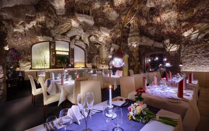 Triton Restaurant: Kulturní zážitek a umění chutí v srdci Prahy - foto 1 | brand photo