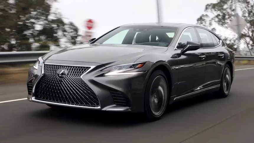 Užijte si pohodlí a luxus v limuzíně Lexus LS 500h - foto 1 | brand photo