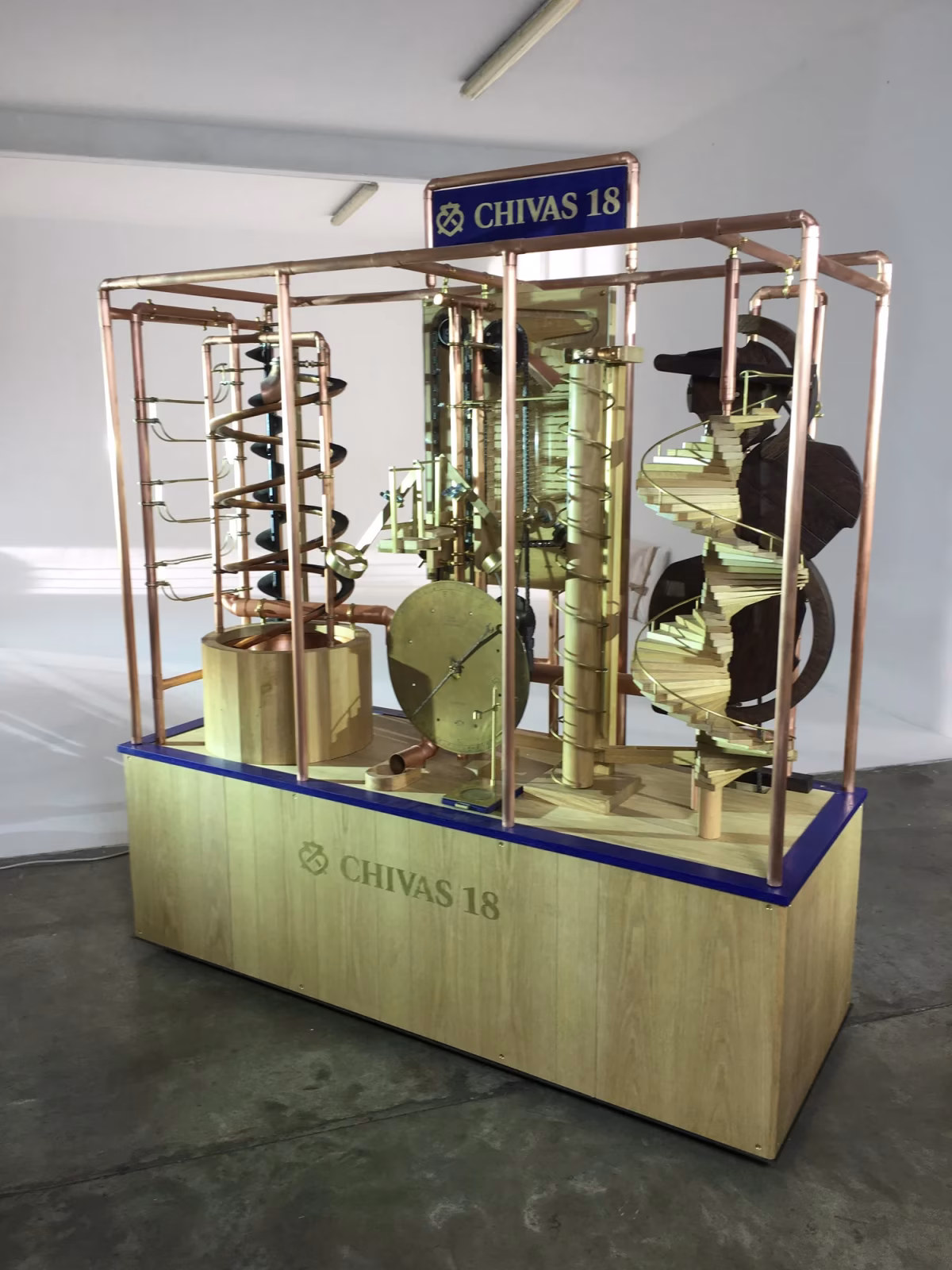 Chivas 18 - Chivas Pour
