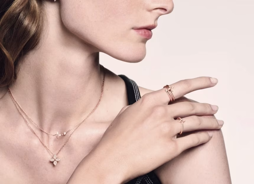 Vánoční výběr od Louis Vuitton: Novinky v ikonické kolekci Idylle Blossom - foto 1 | brand photo